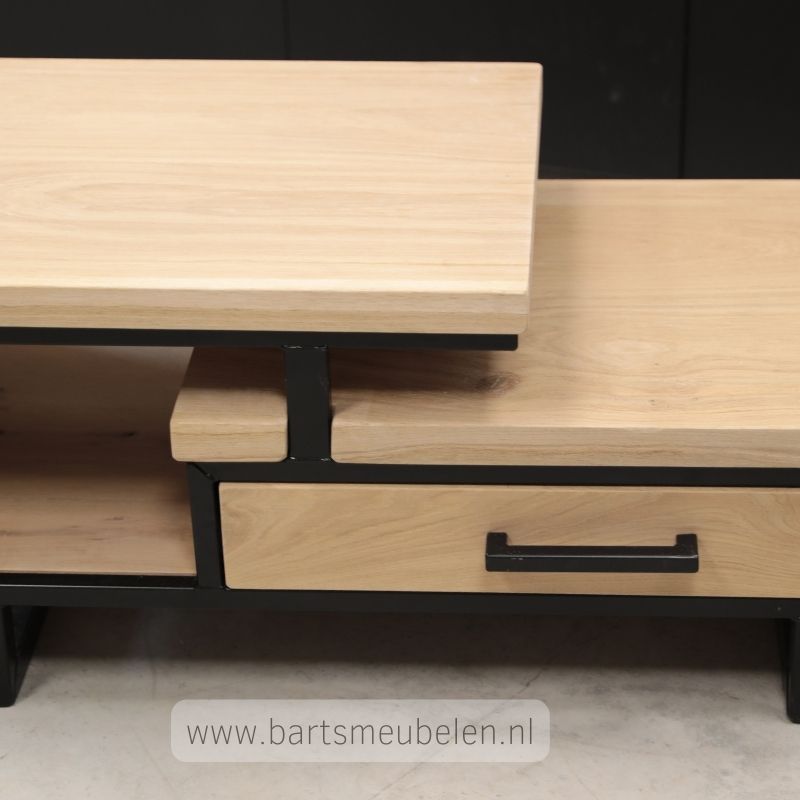 salontafel hoog laag van eikenhout en staal