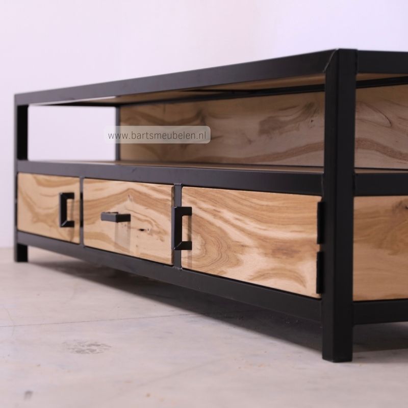 industrieel tv meubel gadi van eik en staal