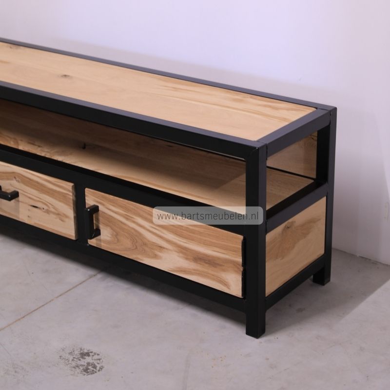 tv meubel gadi met open vak, dichte vakken en lade.