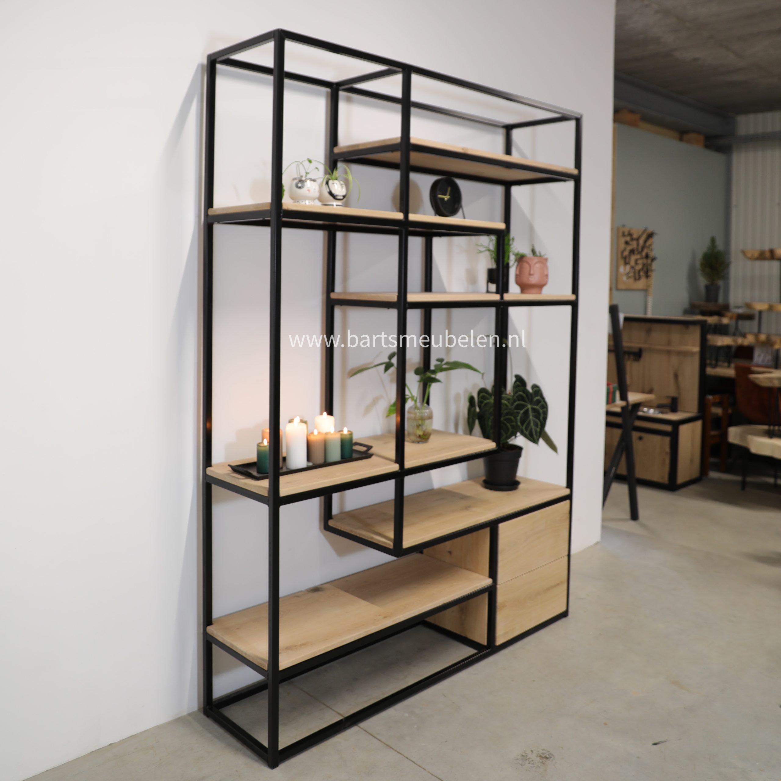 vakkenkast-industrieel-14.4