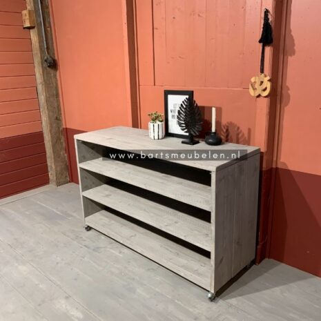 kast Julia legplanken