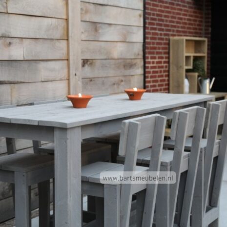 bartafel set buiten