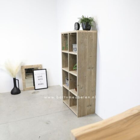 vakkenkast steigerhout open met vakken -Vakkenkast 8 vakken