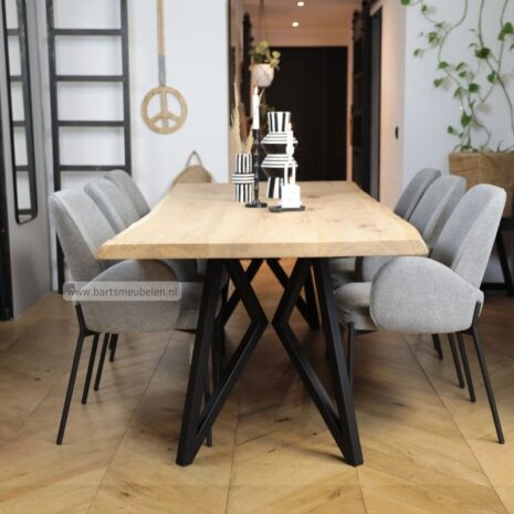 Boomstam eettafel vlinderpoot 40 2 Boomstam eettafel vlinderpoot 40