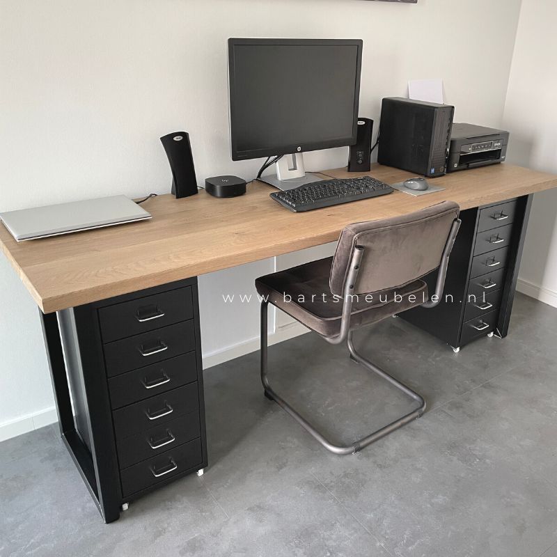 Zonder titel Facebook bericht 800 x 800 eiken-bureau-amber-met-ladekasten