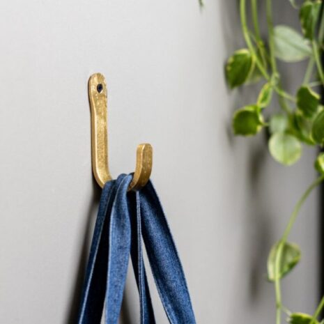 Coat-Hook-Round-Brass-styling-Brut-1-1-600x600