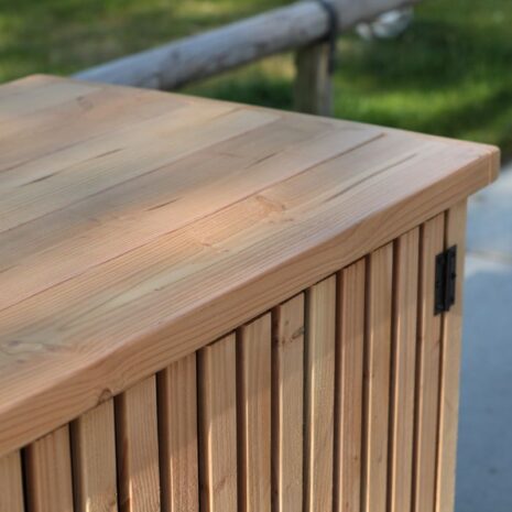 Buitenkeuken met latjes douglas hout details