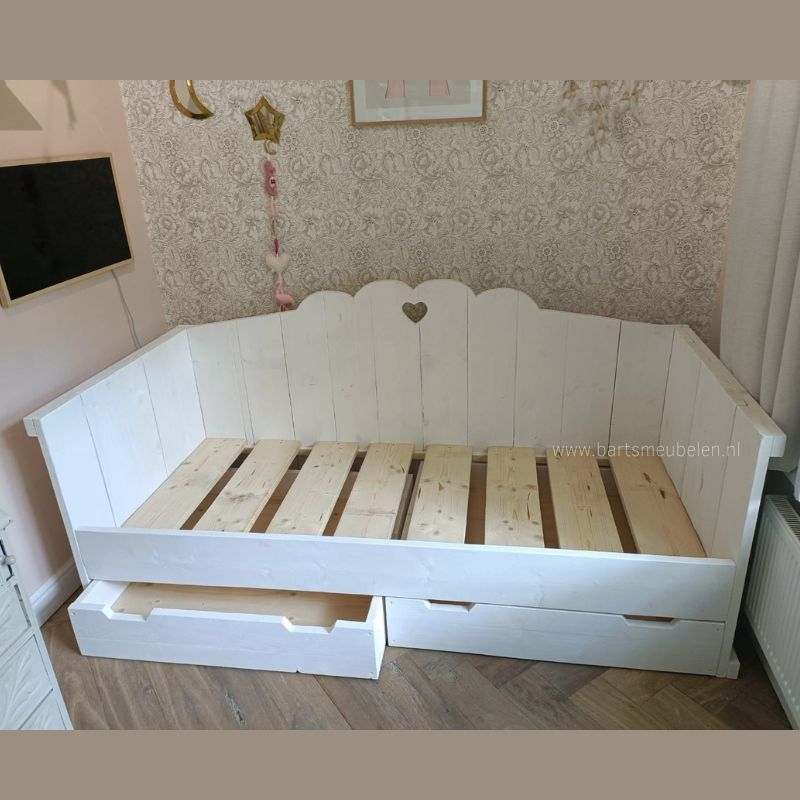 kajuitbed wit met open lade kajuitbed wit met open lade