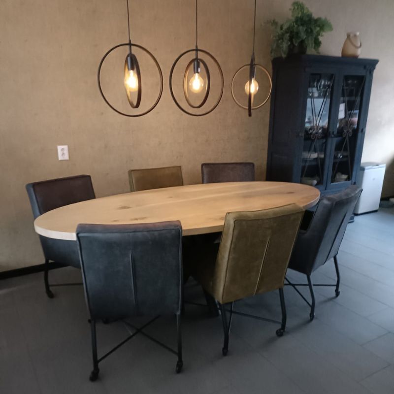 deens ovalen eettafel van eikenhout - sfeerafbeelding