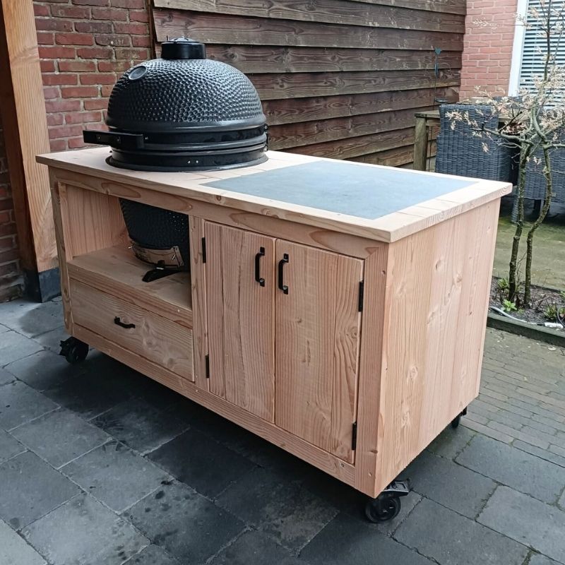 Buitenkeuken douglas brendan in spiegelbeeld met Grill Guru kamado large Buitenkeuken douglas brendan in spiegelbeeld met Grill Guru kamado large