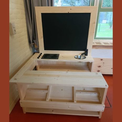 Houten speelwinkeltje - nieuw steigerhout voor kids