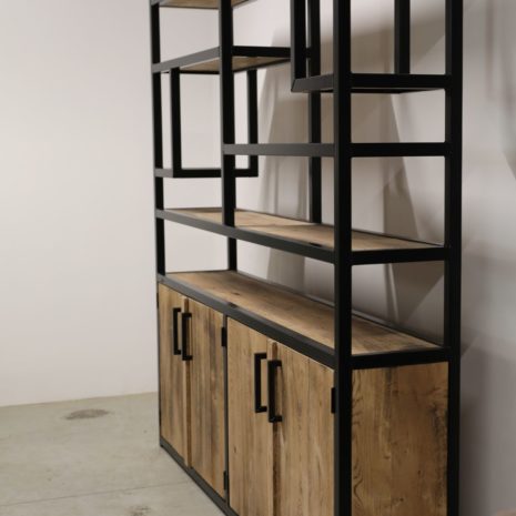 kast industrieel jerry gebrand eikenhout en stalen frame