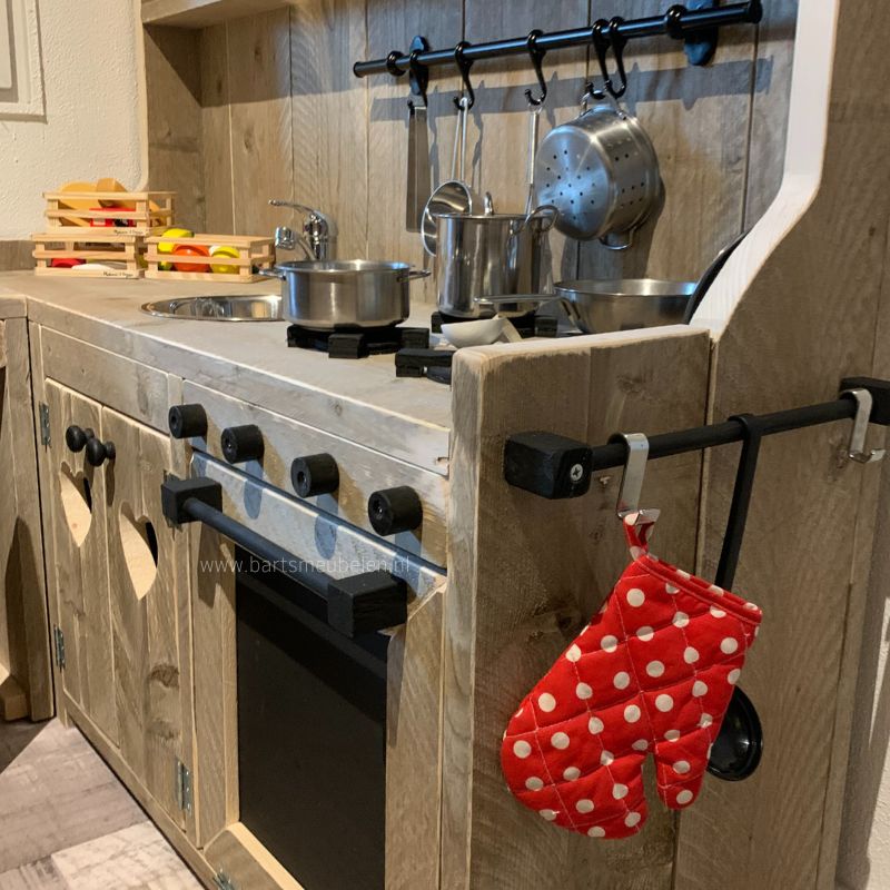 maatwerk speelmeubel van old look steigerhout maatwerk speelmeubel van old-look steigerhout