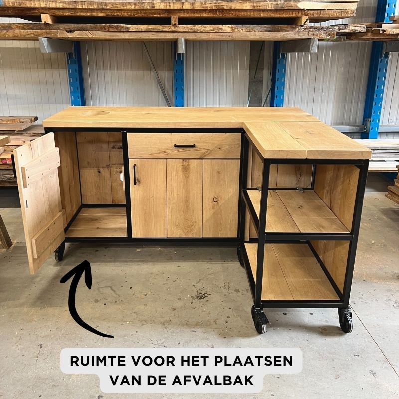 Debrasseer kast horeca op maat met ruimte voor de afvalbaak Debrasseer kast horeca op maat - met ruimte voor de afvalbak