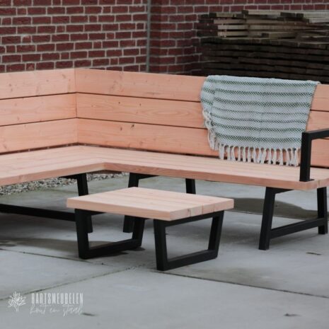 Houten hoekbank met stalen frame en armleuning douglas - details