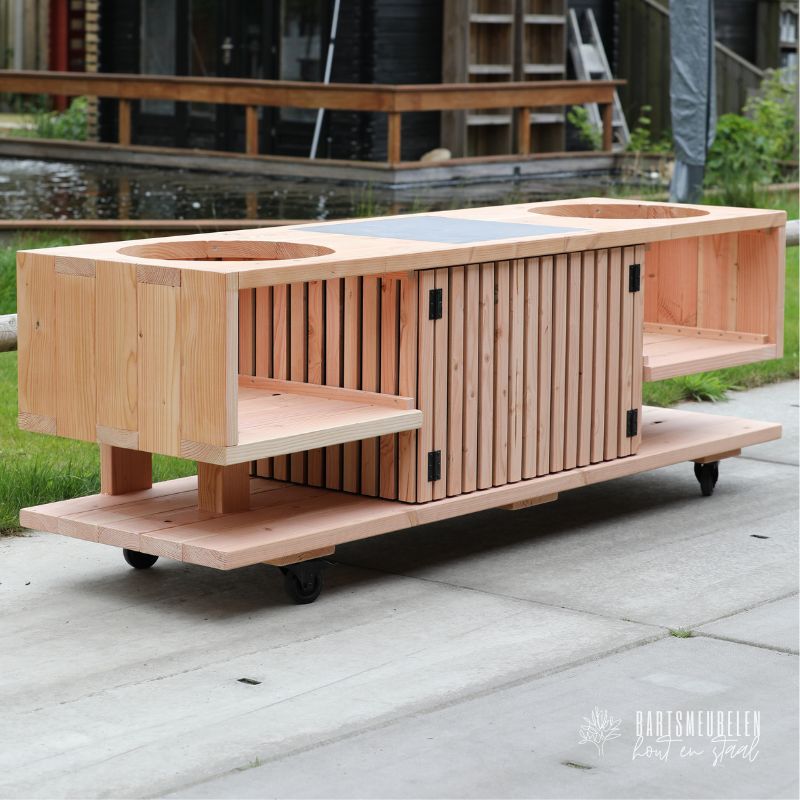 Buitenkeuken latjes op maat voor 2 Large Kamados Buitenkeuken latjes op maat voor 2 Large Kamado's