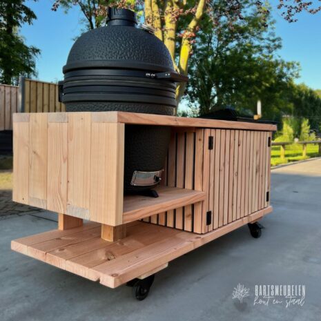 douglas Buitenkeuken latjes + Bastard Urban Large